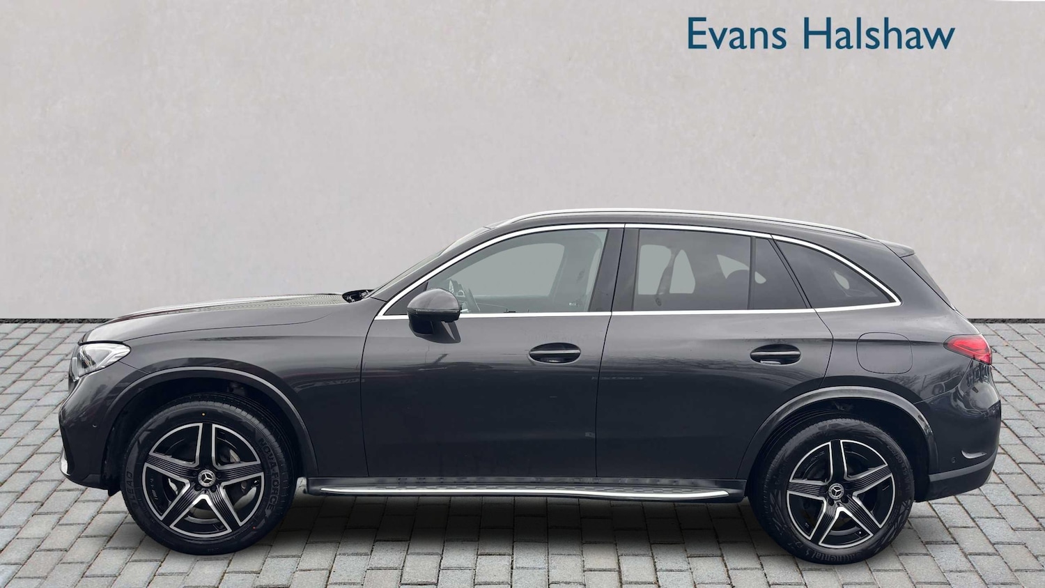 Used Mercedes-Benz GLC 2023 for sale - 78052048: Photo 3