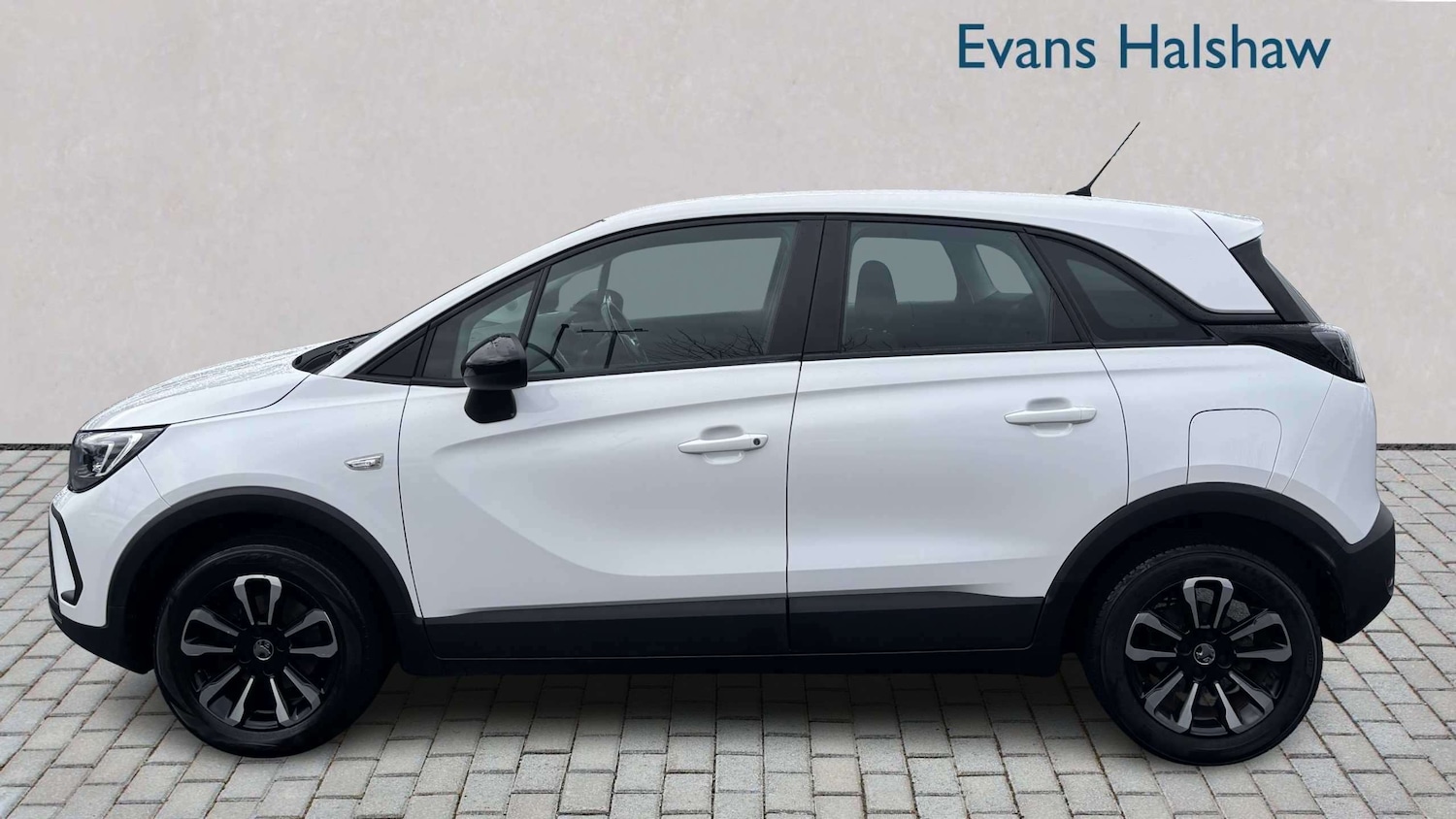 Used Vauxhall Crossland for sale - 77862335: Photo 3