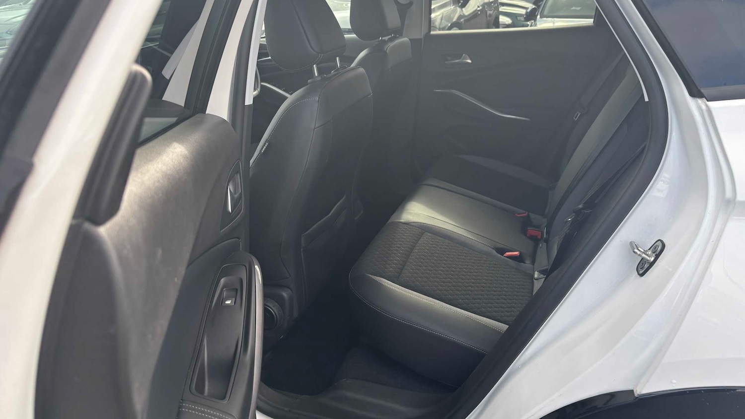 Used Vauxhall Grandland 2023 for sale - 77858440: Photo 20