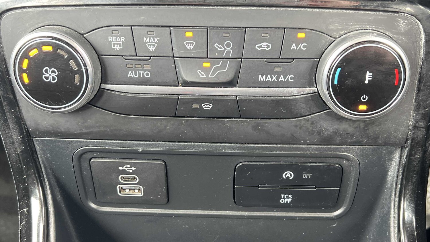 Used Ford Ecosport for sale - 77860017: Photo 28