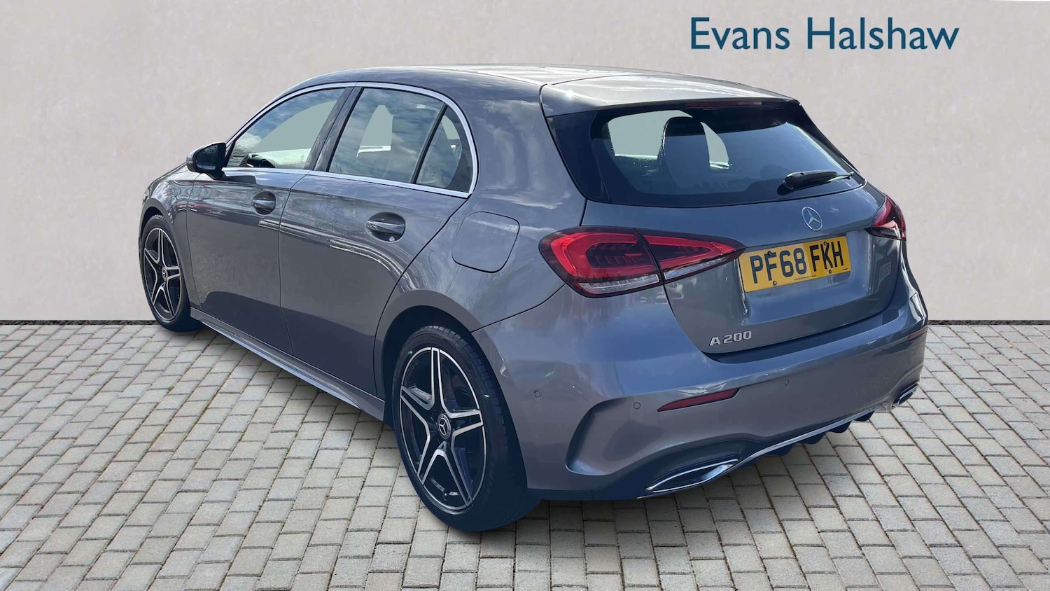 Used Mercedes-Benz A-Class 2018 for sale - 78209307: Photo 2