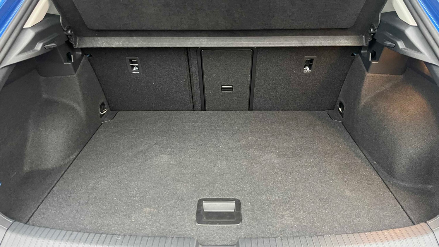 Used Volkswagen T-Roc for sale - 77861014: Photo 12