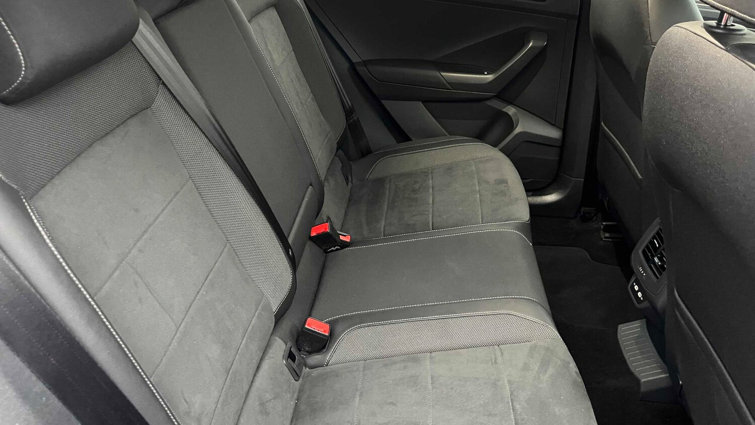 Used Volkswagen T-Roc for sale - 77861014: Photo 13