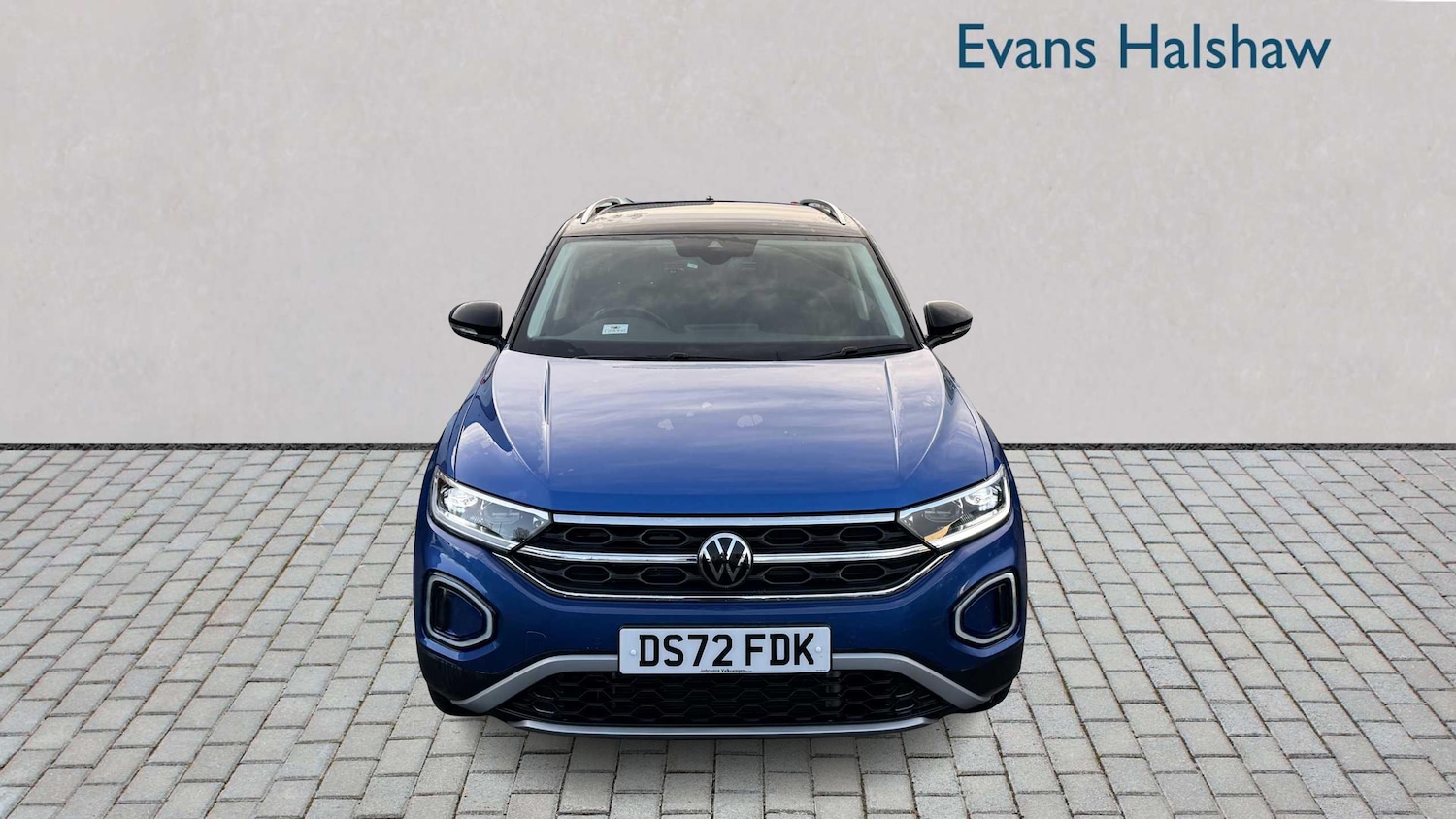 Used Volkswagen T-Roc for sale - 77861014: Photo 4