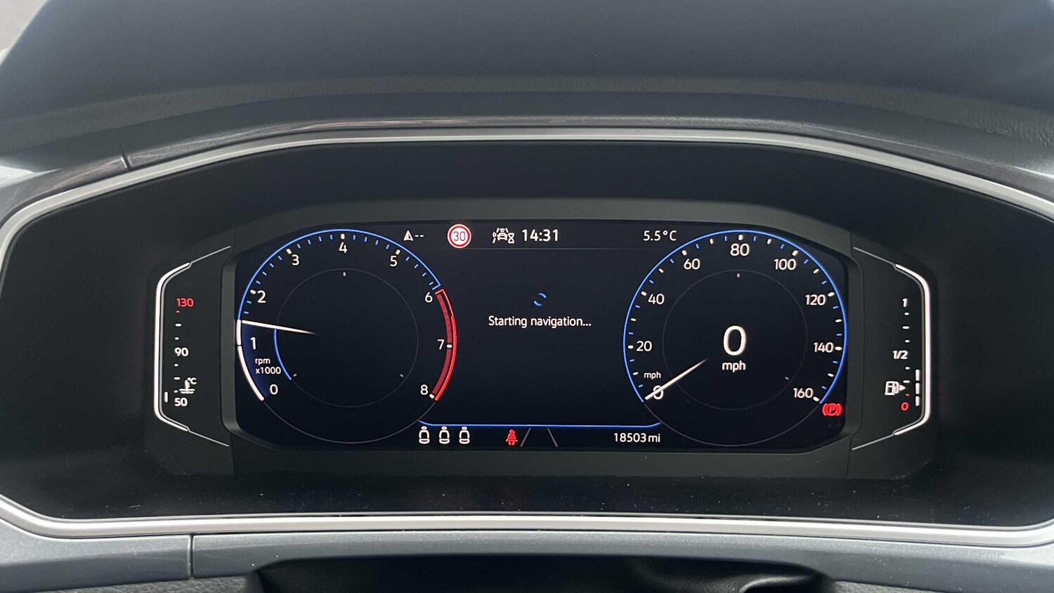 Used Volkswagen T-Roc for sale - 77861014: Photo 7