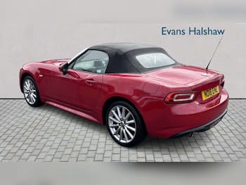 Used Fiat 124 Spider 2018 for sale - 79660524: Photo