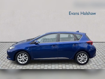 Used Toyota Auris 2017 for sale - 79065167: Photo
