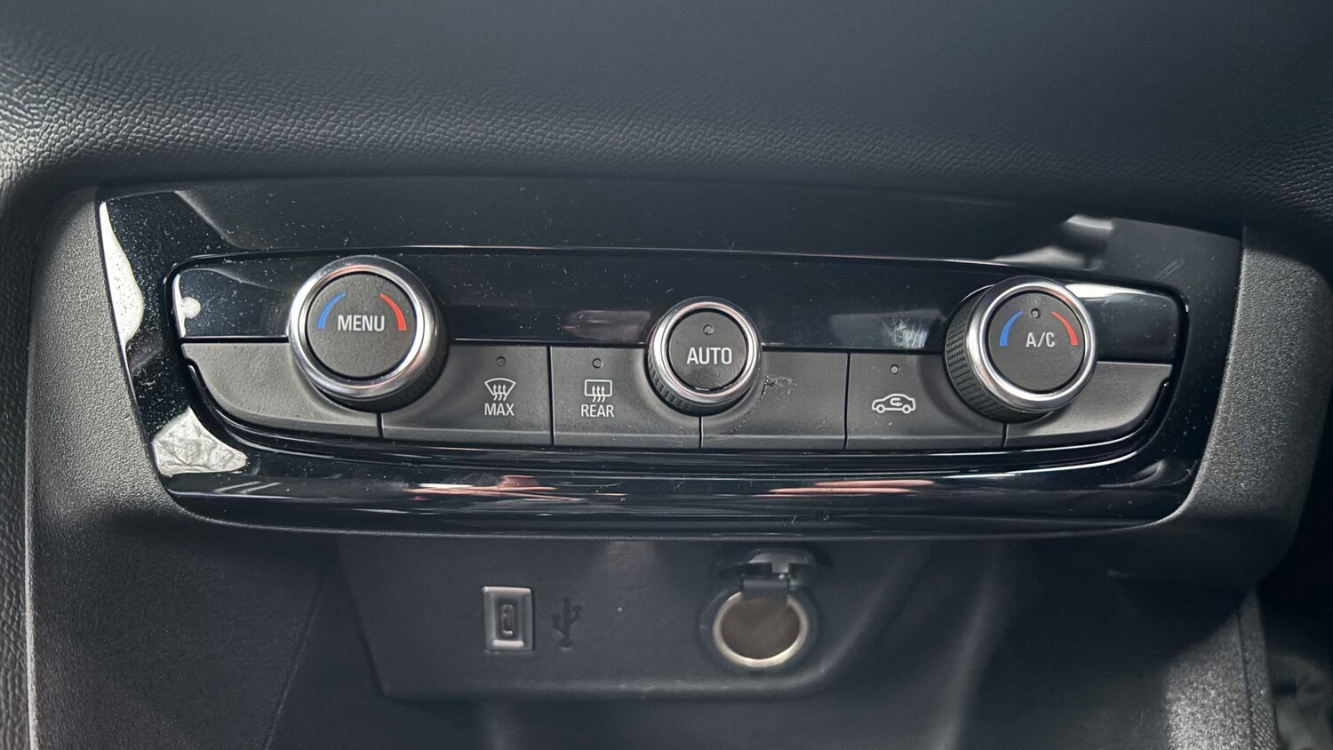 Used Vauxhall Corsa for sale - 77861321: Photo 14