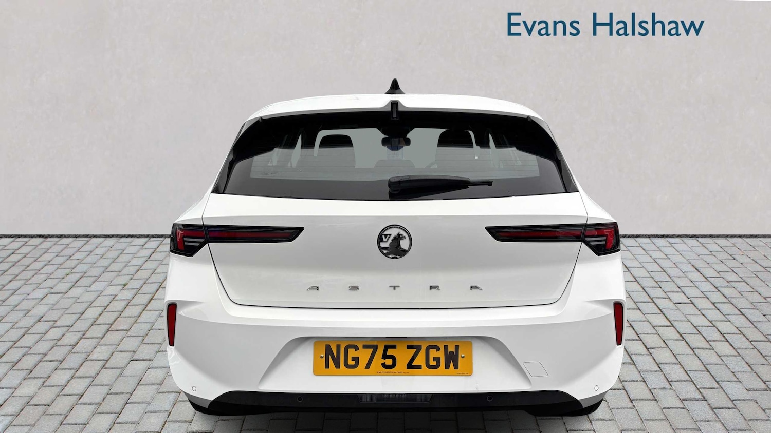 Used Vauxhall Astra for sale - 77861535: Photo 5