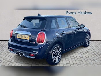 Used MINI Hatch 2019 for sale - 77862427: Photo