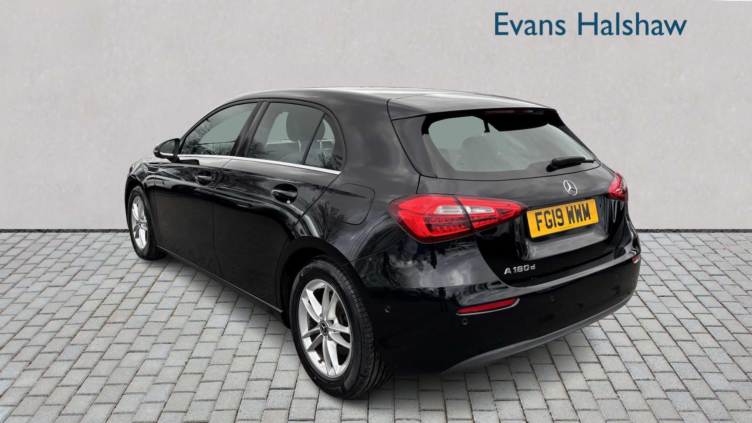 Used Mercedes-Benz A-Class for sale - 77857193: Photo 2