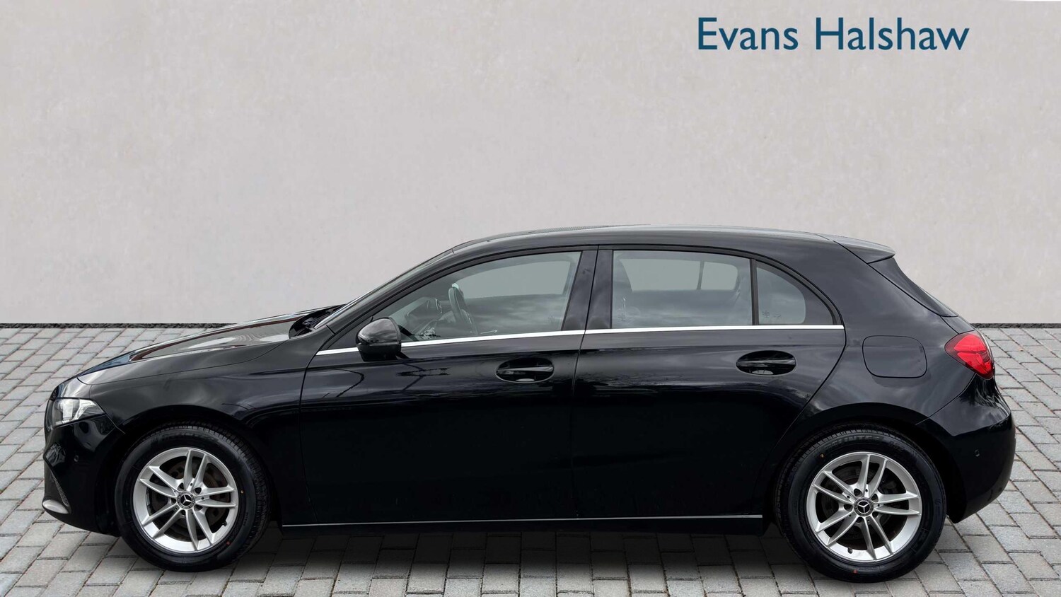 Used Mercedes-Benz A-Class for sale - 77857193: Photo 3