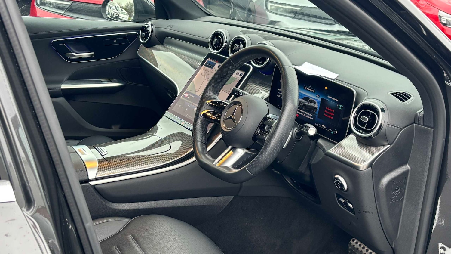 Used Mercedes-Benz GLC 2023 for sale - 77858663: Photo 8