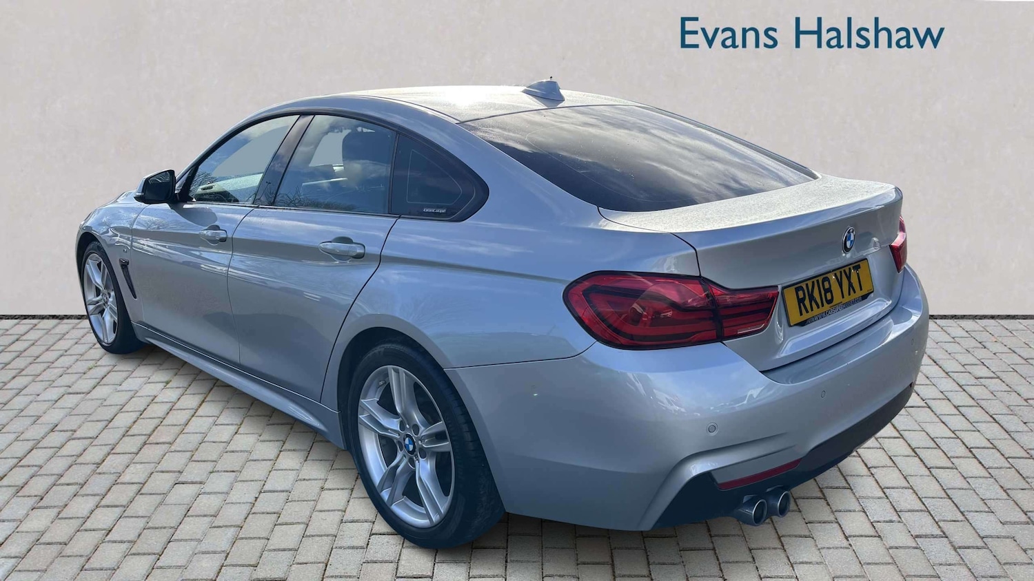 Used BMW 4 Series 2018 for sale - 77859007: Photo 2