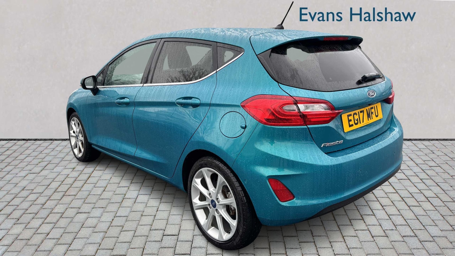 Used Ford Fiesta 2017 for sale - 77859192: Photo 2