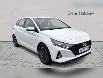 Used Hyundai i20 2023 for sale - 78385878: Photo