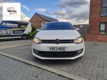 Used Volkswagen Polo 2013 for sale - 75935347: Photo
