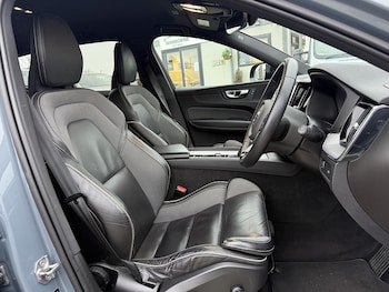 Used Volvo XC60 2021 for sale - 77196439: Photo