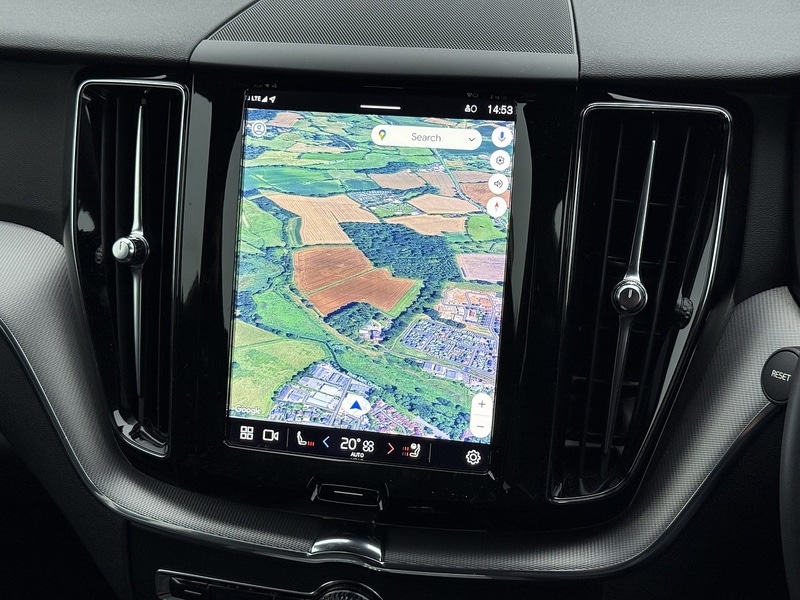 Used Volvo XC60 2021 for sale - 77196439: Photo 6