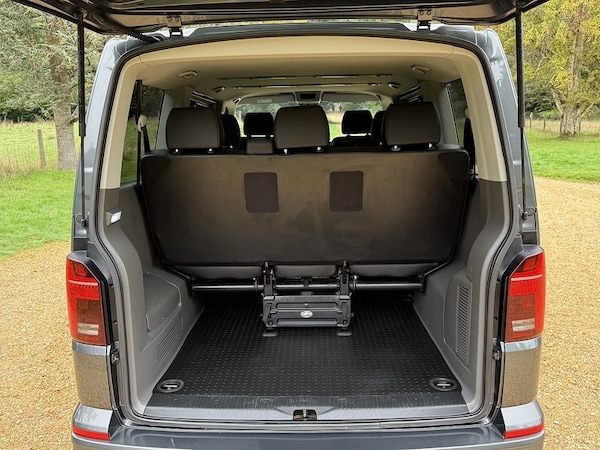 Used Volkswagen Transporter Shuttle 2020 for sale - 75265333: Photo 21