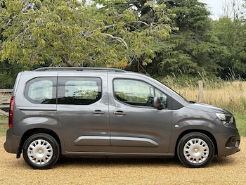 Used Vauxhall Combo Life 2018 for sale - 75215730: Photo