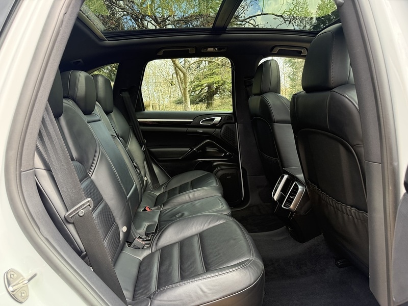 Used Porsche Cayenne 2016 for sale - 77668025: Photo 14