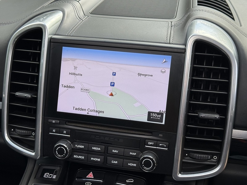 Used Porsche Cayenne 2016 for sale - 77668025: Photo 16