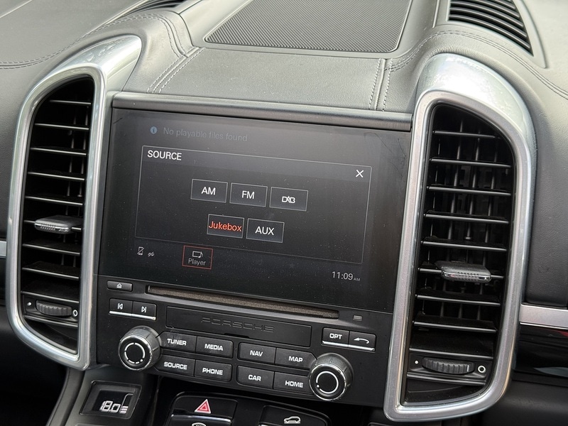 Used Porsche Cayenne 2016 for sale - 77668025: Photo 23