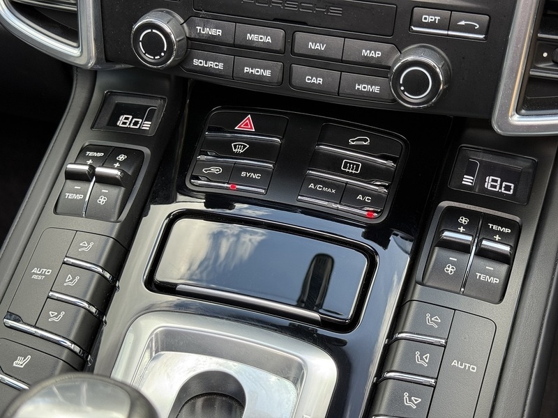 Used Porsche Cayenne 2016 for sale - 77668025: Photo 30