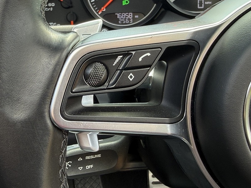 Used Porsche Cayenne 2016 for sale - 77668025: Photo 38