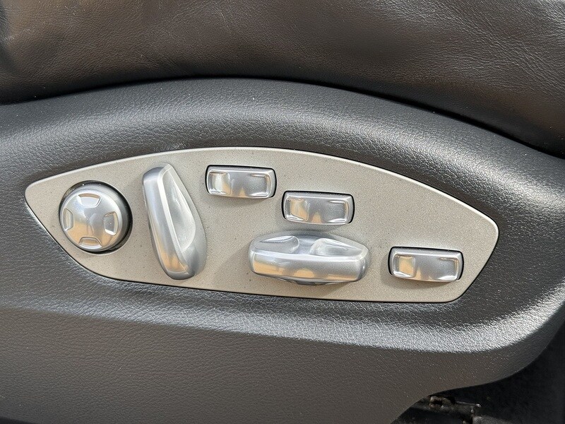 Used Porsche Cayenne 2016 for sale - 77668025: Photo 43