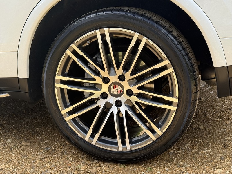 Used Porsche Cayenne 2016 for sale - 77668025: Photo 47