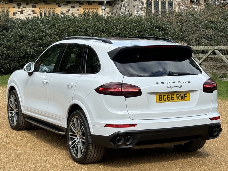 Used Porsche Cayenne 2016 for sale - 77668025: Photo 7