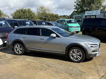 Used Volvo V90 Cross Country 2018 for sale - 79773812: Photo