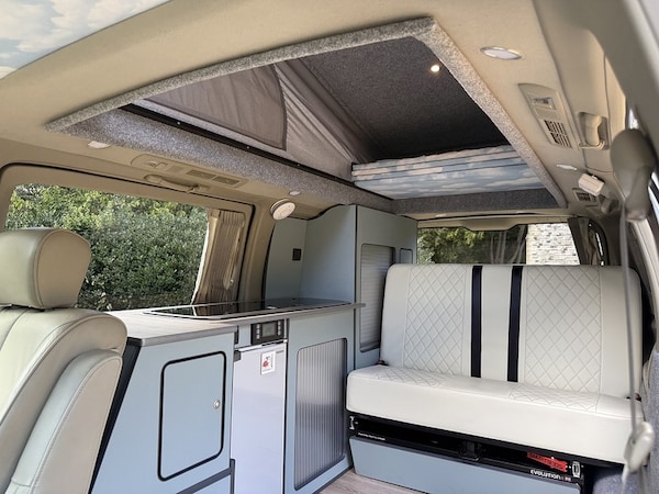 Used Nissan Elgrand 2020 for sale - 75676241: Photo 27