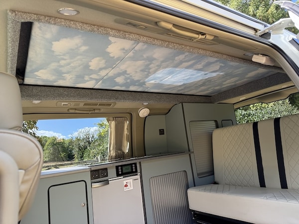 Used Nissan Elgrand 2020 for sale - 75676241: Photo 33