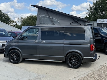 Used Volkswagen Transporter 2018 for sale - 79550252: Photo