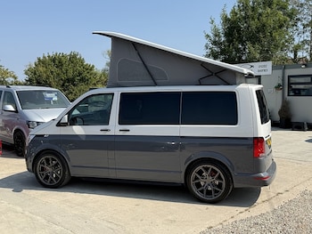 Used Volkswagen Transporter 2022 for sale - 79550249: Photo