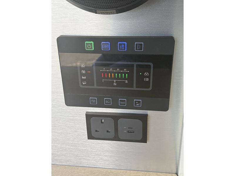 Used Volkswagen Transporter 2010 for sale - 77034292: Photo 11