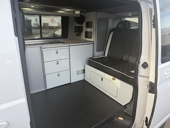 Used Volkswagen Transporter 2010 for sale - 77034292: Photo