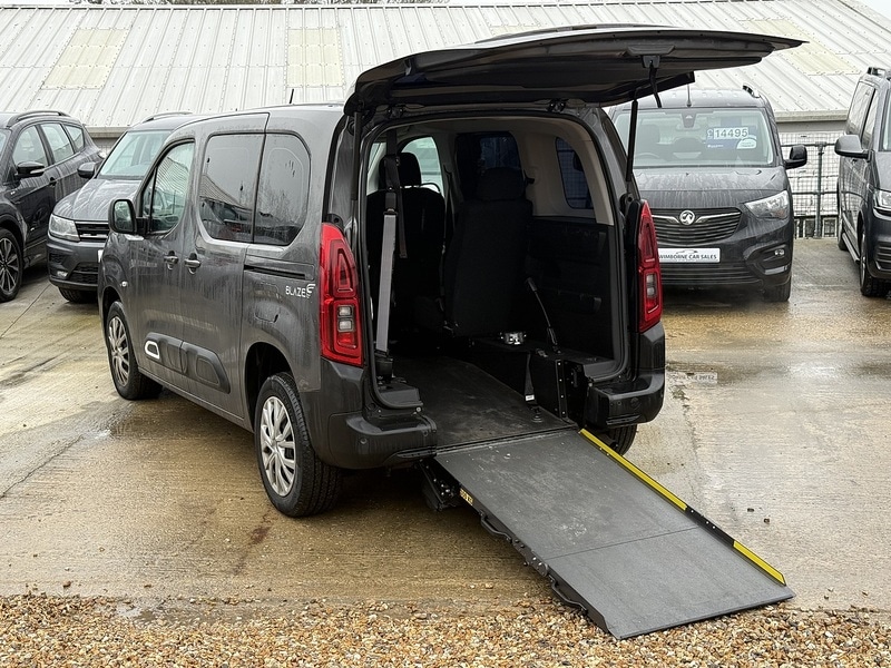 Used Citroen Berlingo 2021 for sale - 77136968: Photo 2