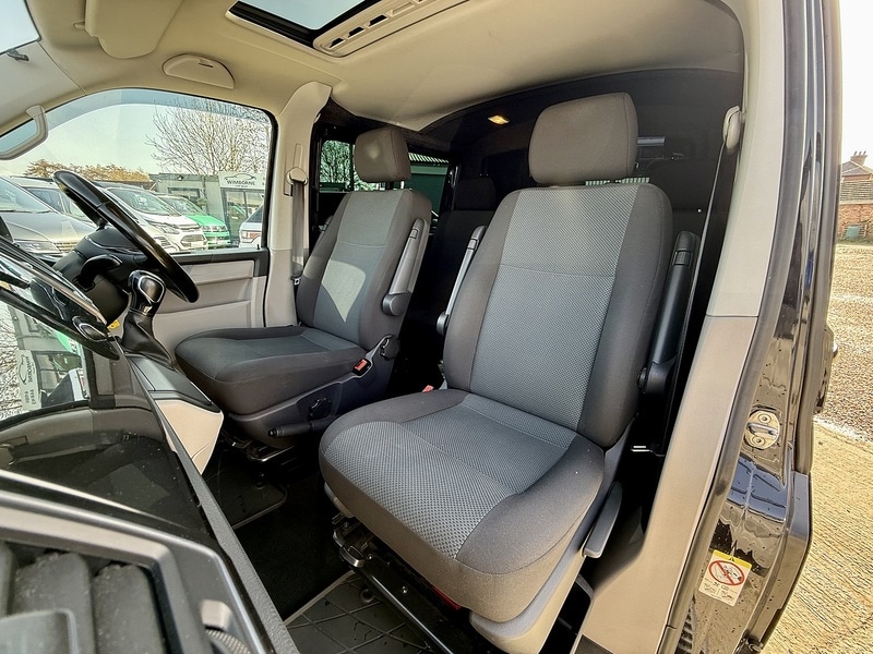 Used Volkswagen Transporter 2017 for sale - 77663436: Photo 14