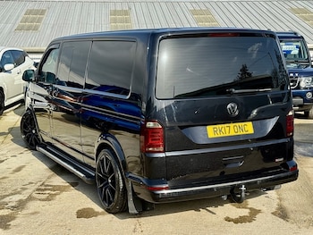 Used Volkswagen Transporter 2017 for sale - 77663436: Photo