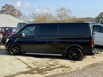 Used Volkswagen Transporter 2017 for sale - 77663436: Photo