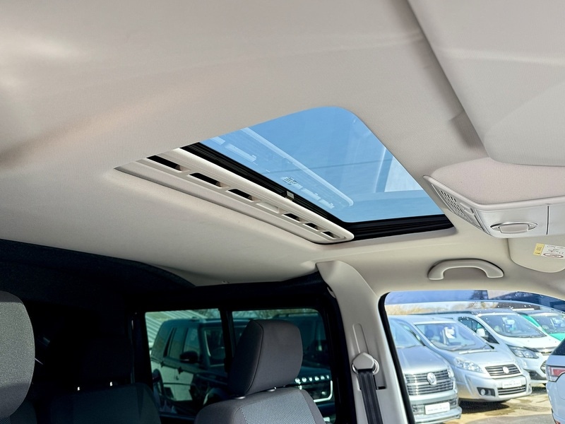 Used Volkswagen Transporter 2017 for sale - 77663436: Photo 6