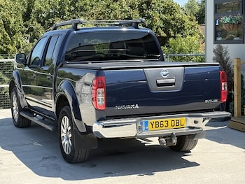 Used Nissan Navara 2014 for sale - 79381063: Photo