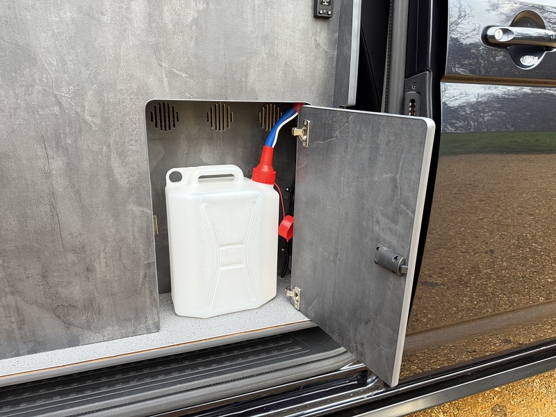 Used Volkswagen Transporter 2016 for sale - 76686754: Photo 25