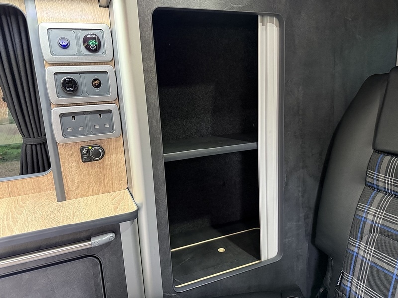 Used Volkswagen Transporter 2016 for sale - 76686754: Photo 30