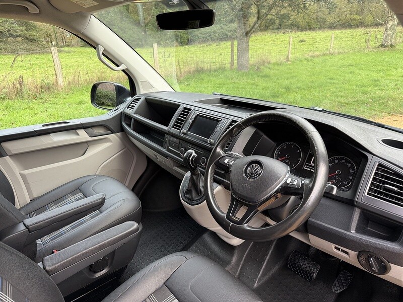 Used Volkswagen Transporter 2016 for sale - 76686754: Photo 40