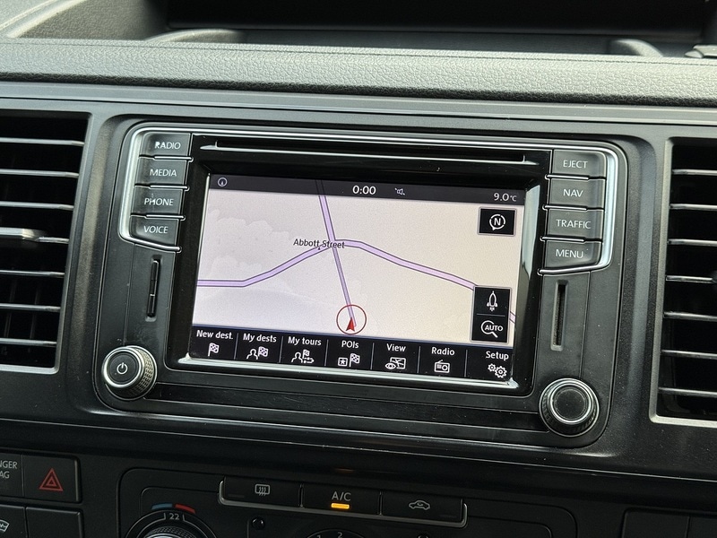 Used Volkswagen Transporter 2016 for sale - 76686754: Photo 47